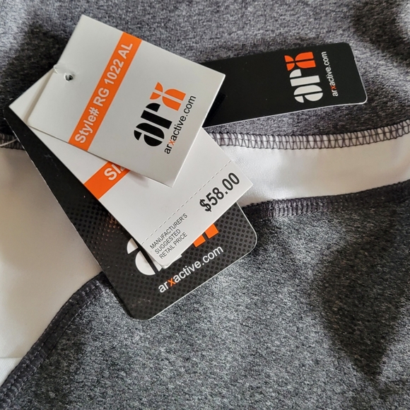 Athletic pants - Picture 3 of 3